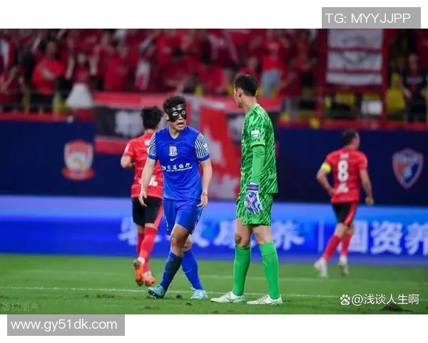 山东鲁能与上海申花激战正酣谁能在中超赛场上笑到最后 山东鲁能与上海申花激战正酣谁能在中超赛场上笑到最后